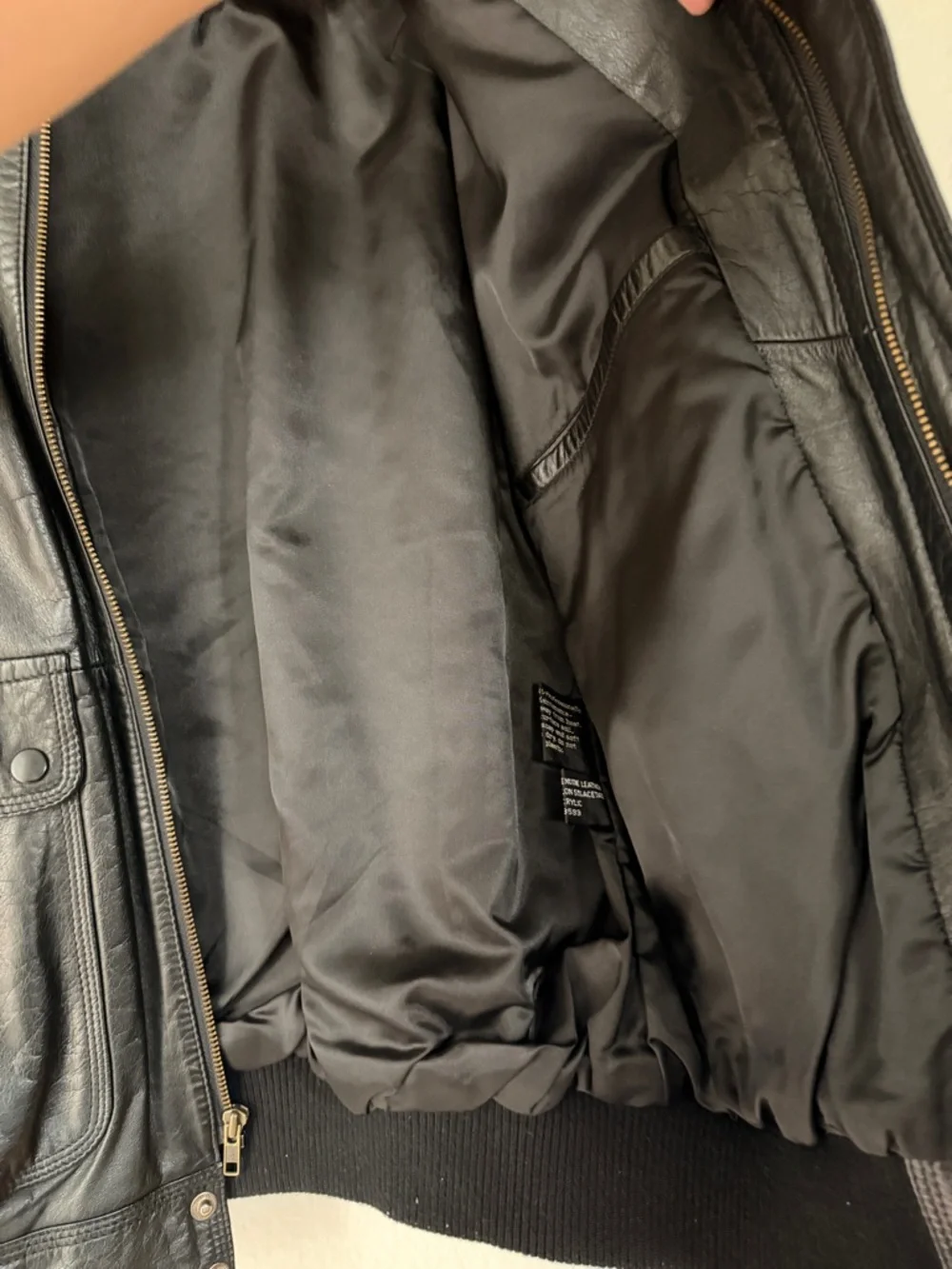 Members Only Black Leather Flight-Style Bomber Jacket‎ Classic Retro Biker M 42